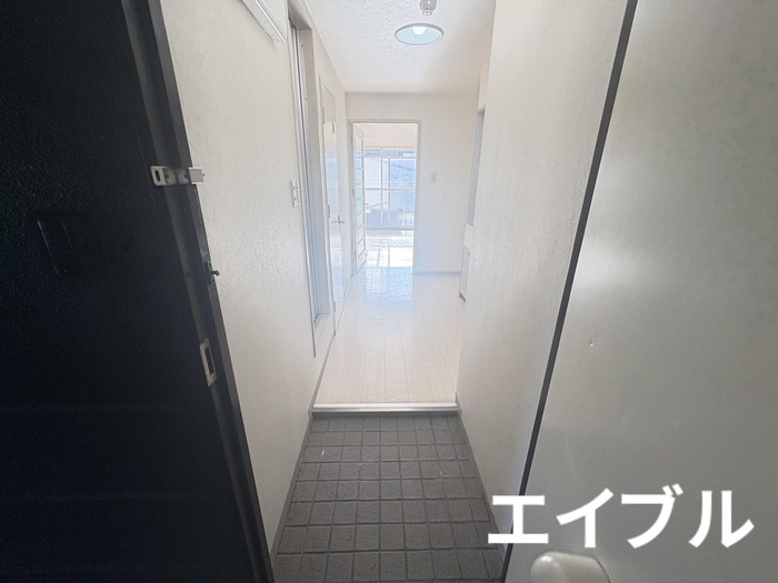 コーポレートロード21 小松原の玄関写真