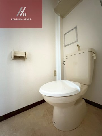 トイレ　清潔感のあるトイレです