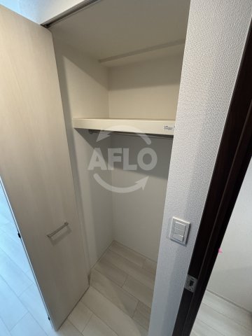 収納　スワンズシティ大阪クレアスト　クローゼット