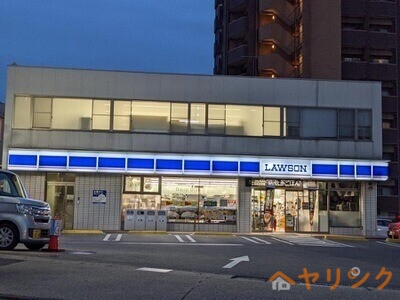 コンビニ　ローソン名東社台店（コンビニ）まで569m