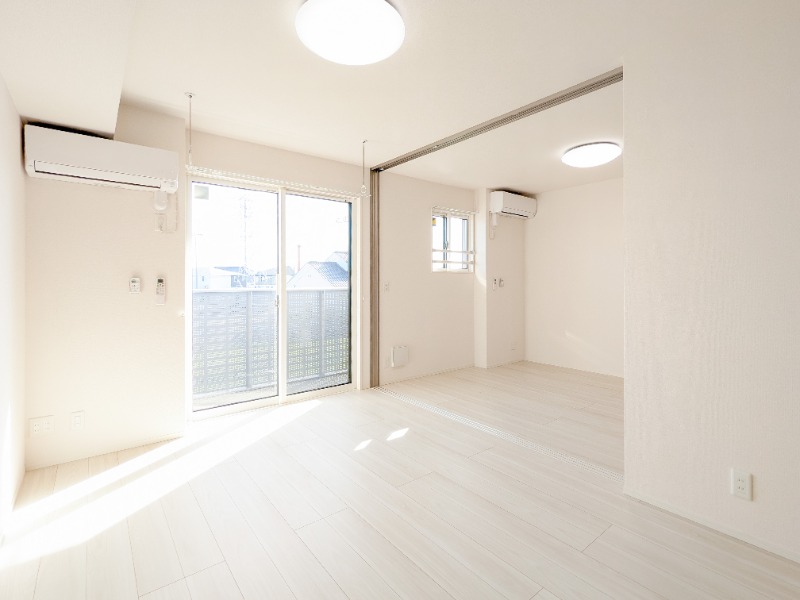 居室・リビング　図面と現状に相違がある場合には現状を優先