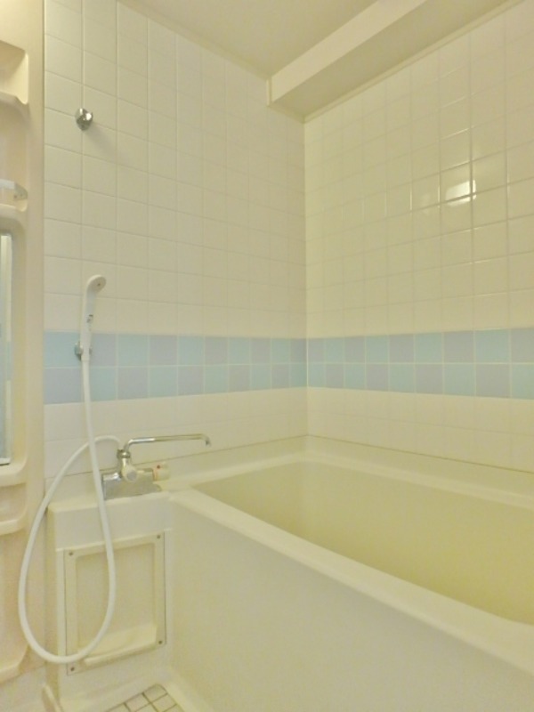 バス・シャワールーム　図面と現状に相違がある場合には現状を優先