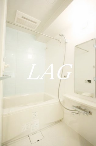 バス・シャワールーム　お風呂です。