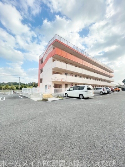 福木パレス　ヤブの建物外観