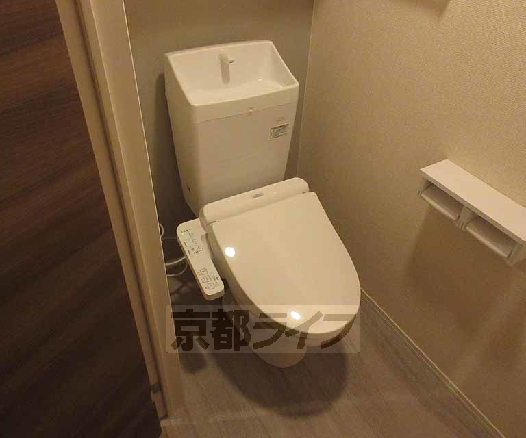 トイレ　清潔感のあるトイレ・