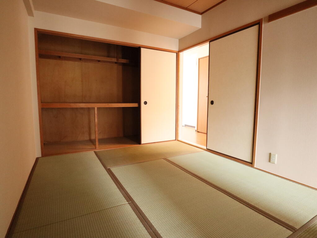 居室・リビング　居室1和室