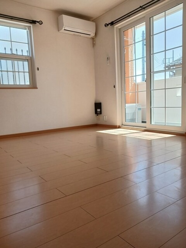 居室・リビング　図面と現状に相違がある場合には現状を優先