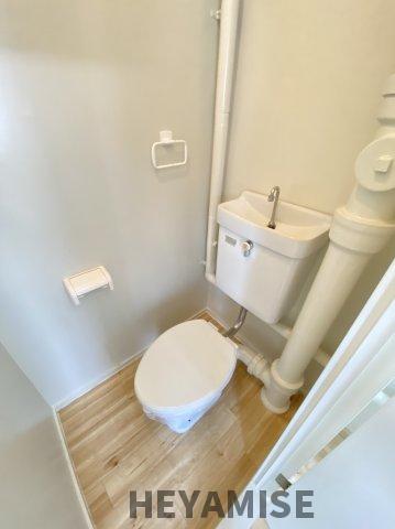 トイレ　※同間取りの別のお部屋の画像です※現況を優先します