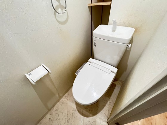 トイレ　※別部屋の写真です