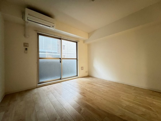 居室・リビング　※別部屋の写真です