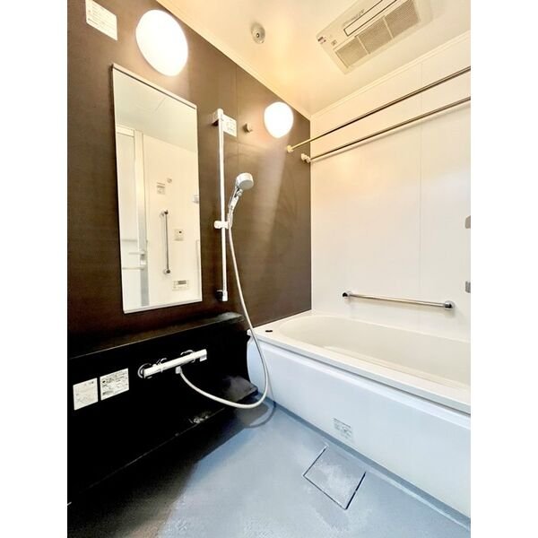 バス・シャワールーム