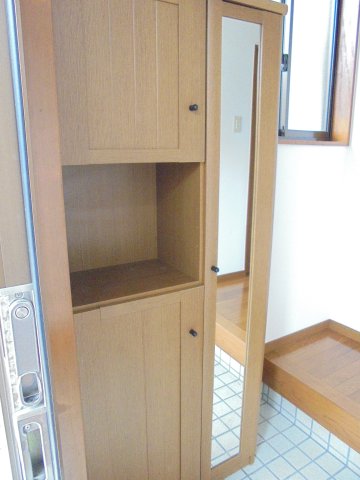玄関　シューズボックス