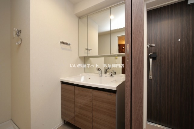 洗面設備　※同仕様写真となります。