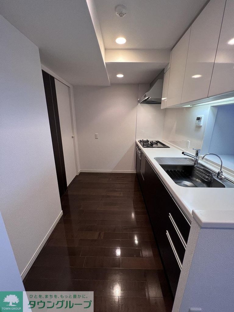 キッチン　食洗機、ディスポーザー付き