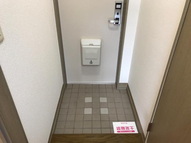 玄関　玄関