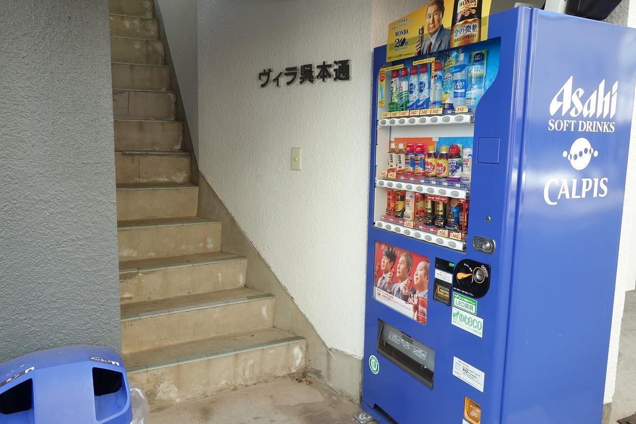 エントランス　建物入口