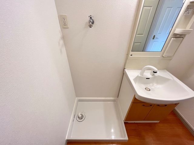 洗面設備　洗濯機置場