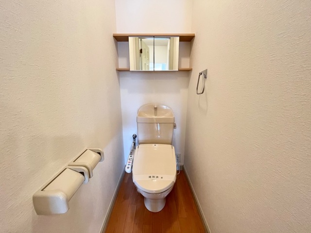 トイレ　シャワー付トイレ