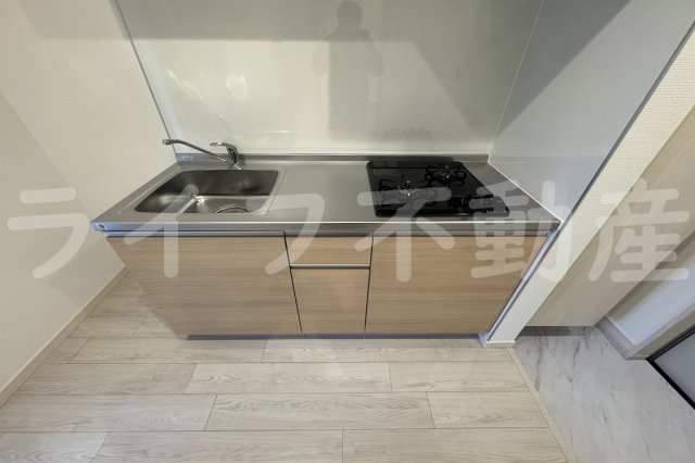 キッチン　コンパクトなキッチンで掃除もラクラク