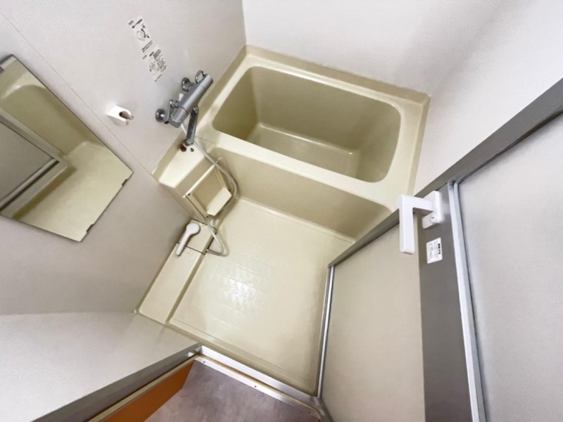 バス・シャワールーム　浴室