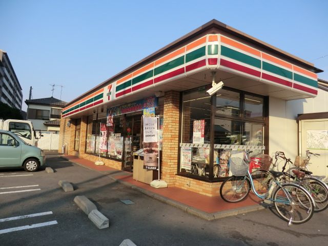 コンビニ　セブンイレブン相模原南台2丁目店（コンビニ）まで406m