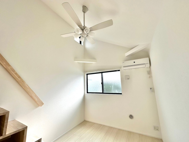 居室・リビング　施工例