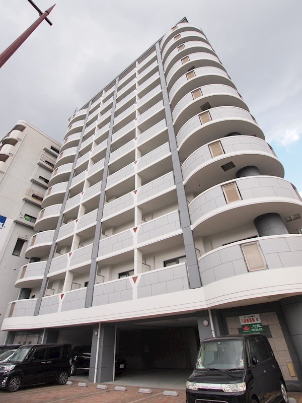 建物外観　★モノレール三萩野駅すぐ★