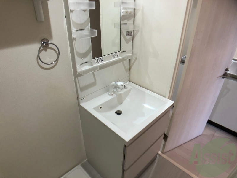 洗面設備　独立洗面台のスペースは脱衣所として利用しても問題ないですね