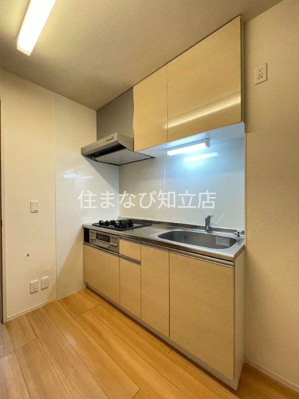 キッチン　別部屋写真