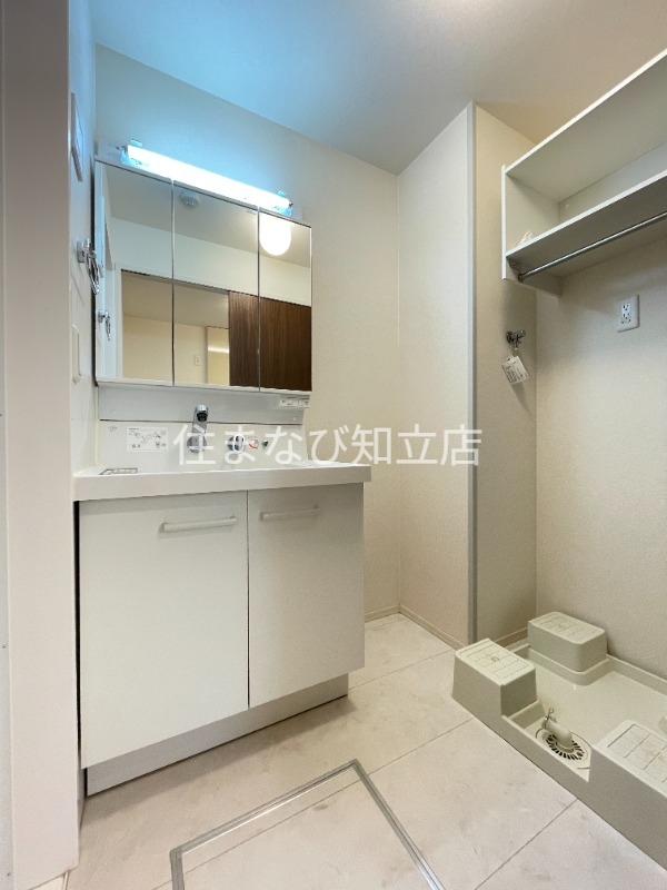 洗面設備　別部屋写真