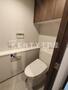 トイレ　落ち着いた色調のトイレです