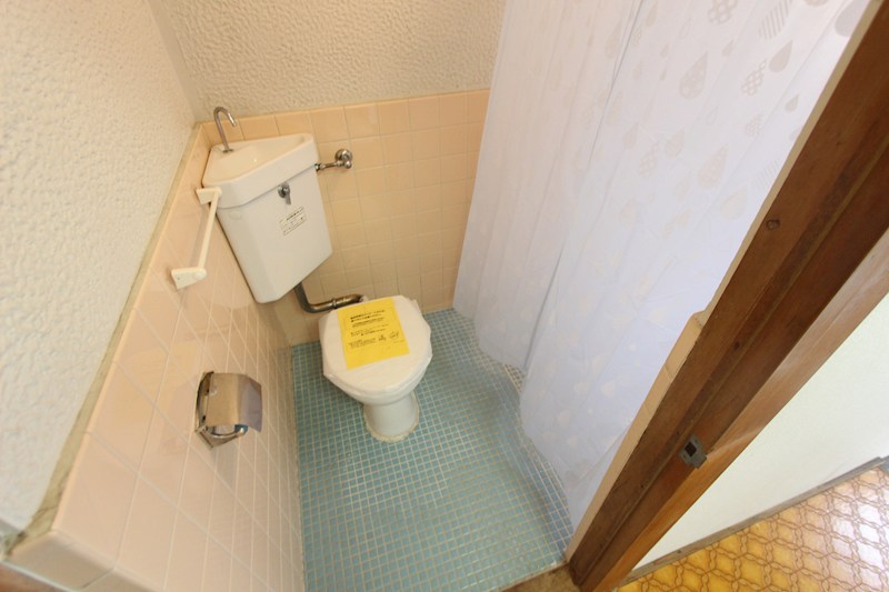 トイレ　※別部屋参照