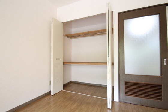 収納　※別部屋の写真です