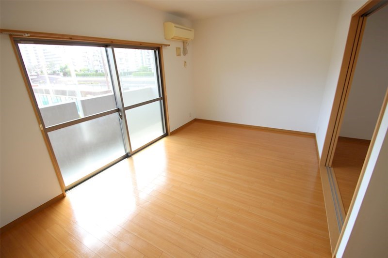 居室・リビング　※現況優先