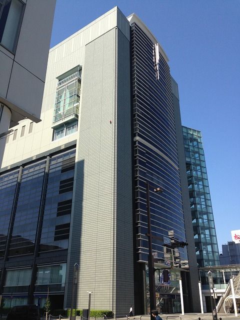 図書館　豊田市中央図書館（図書館）まで607m