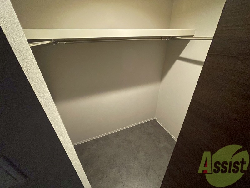 収納　収納もバッチリあるのでお部屋が片付きますよ！