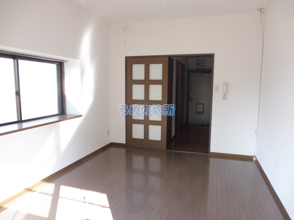 居室・リビング　居室