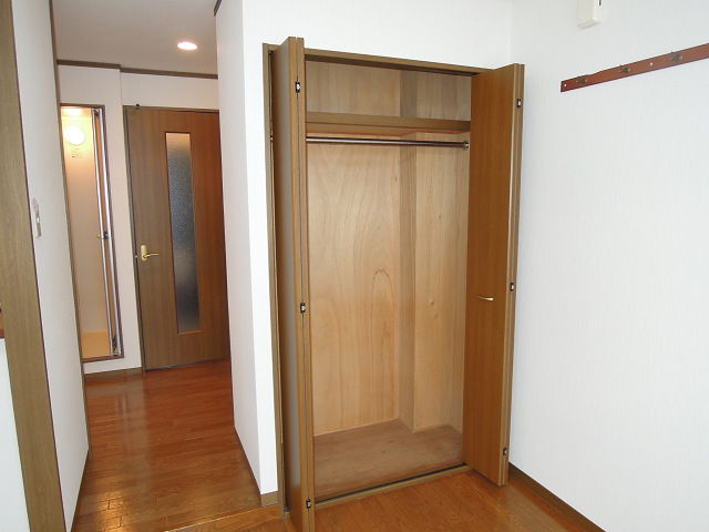 収納　クローゼット