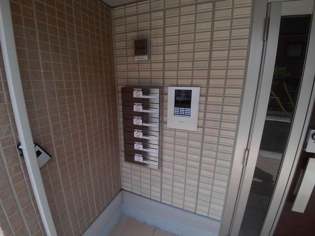 エントランス　★お問い合わせはタウンハウジングまで★