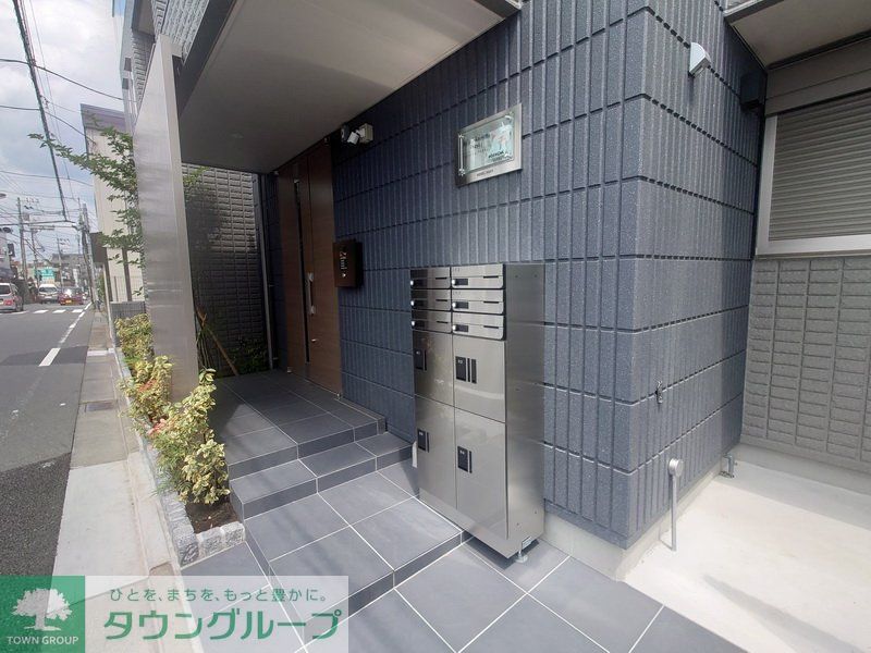 エントランス　エントランス