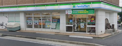 コンビニ　ファミリーマート 本牧大里町店（コンビニ）まで187m