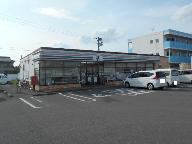 コンビニ　セブンイレブン宮崎飛江田店（コンビニ）まで550m