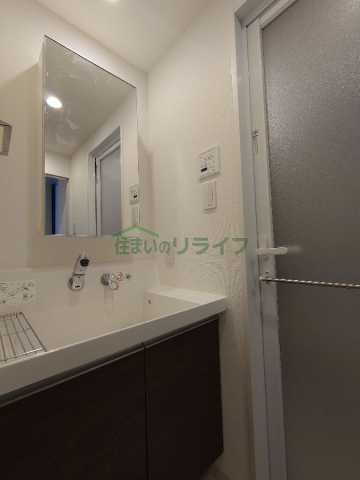 洗面設備　間取り違い　参考写真