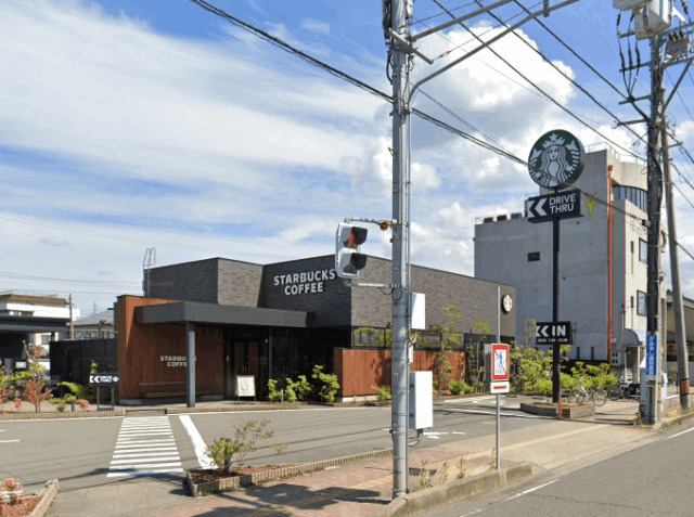飲食店　スターバックスコーヒー福井花堂店（飲食店）まで283m