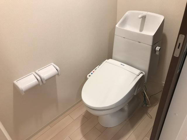 トイレ　トイレ