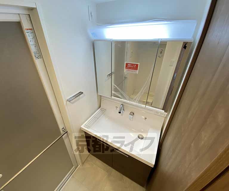 洗面設備　独立洗面台