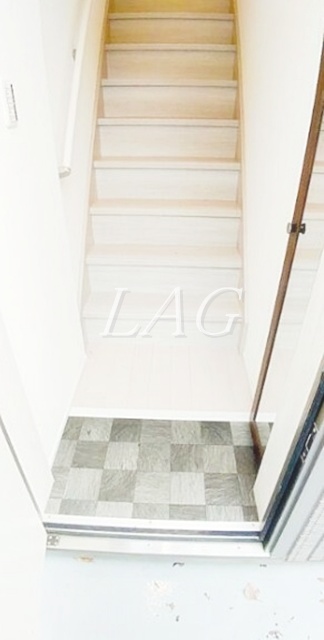 玄関　玄関です。