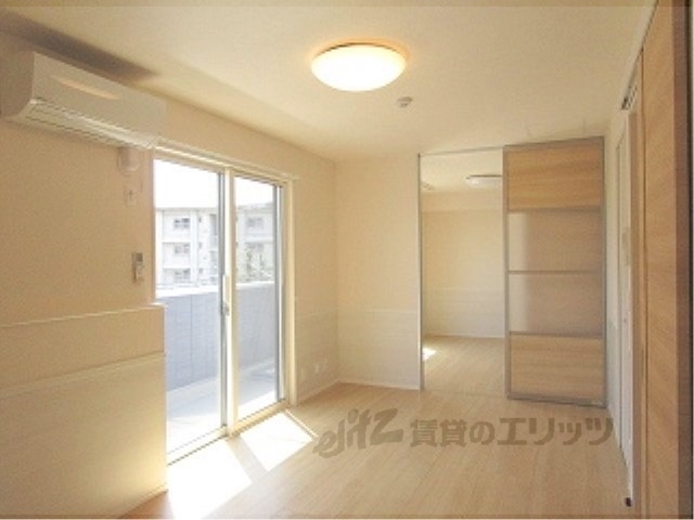 居室・リビング　リビング