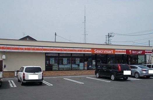 コンビニ　セイコーマート神居６条店（コンビニ）まで500m