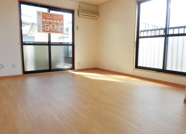 居室・リビング　リビング